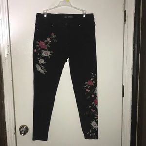 Black Flower Design Jeans